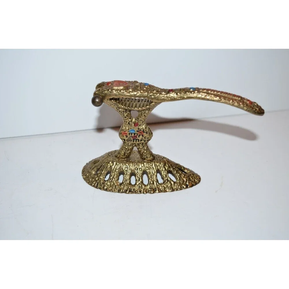 Vtg Brutalst Nuts Table Server bowl nutcracker Jerusalem Israel Lions‎ of Judah